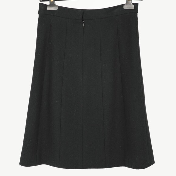 Chanel Black Wool-Blend Panelled A-Line Knee-Length Skirt - Picture 2 of 11